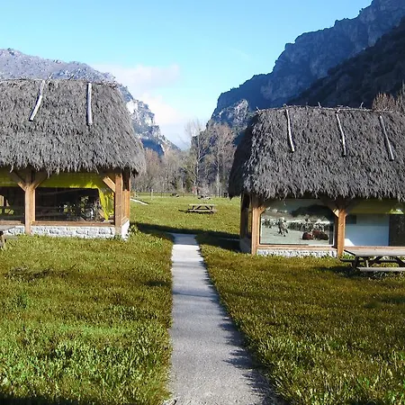 Castillo Del Alba 3* Pola de Somiedo