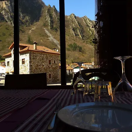 Castillo Del Alba Pola de Somiedo