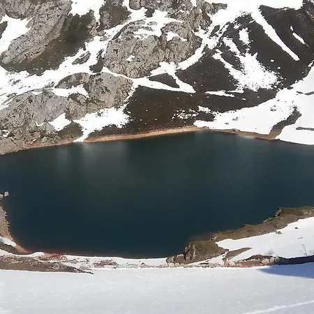Castillo Del Alba Szálloda Pola de Somiedo
