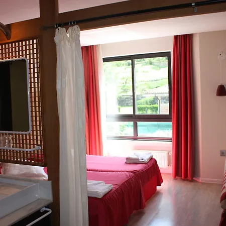 Hotel Castillo Del Alba Pola de Somiedo