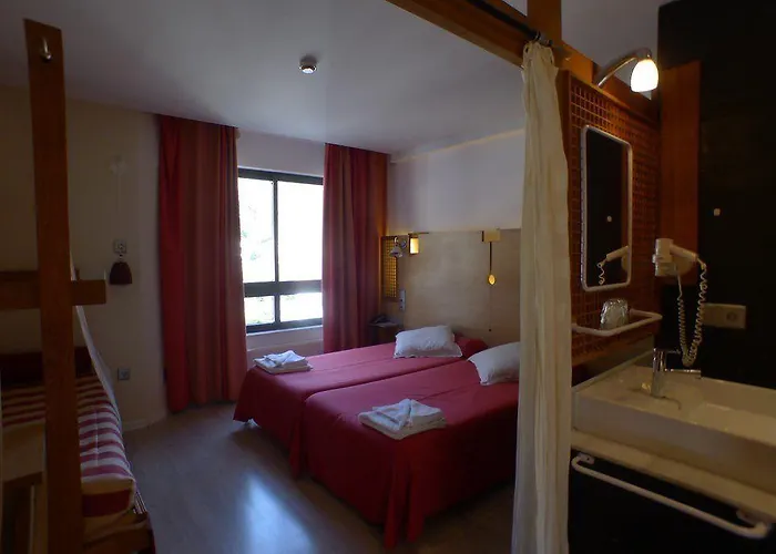 Castillo Del Alba 3* Pola de Somiedo