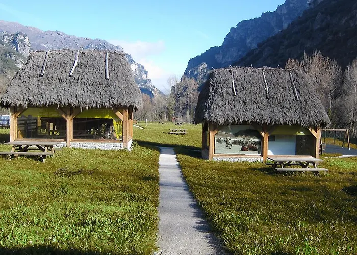 Castillo Del Alba 3* Pola de Somiedo