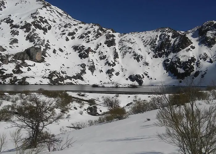 Hotel Castillo Del Alba Pola de Somiedo