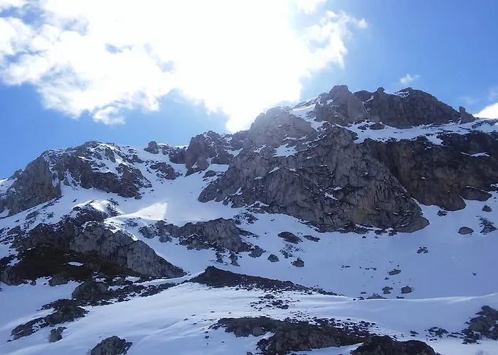 Castillo Del Alba Hotel Pola de Somiedo